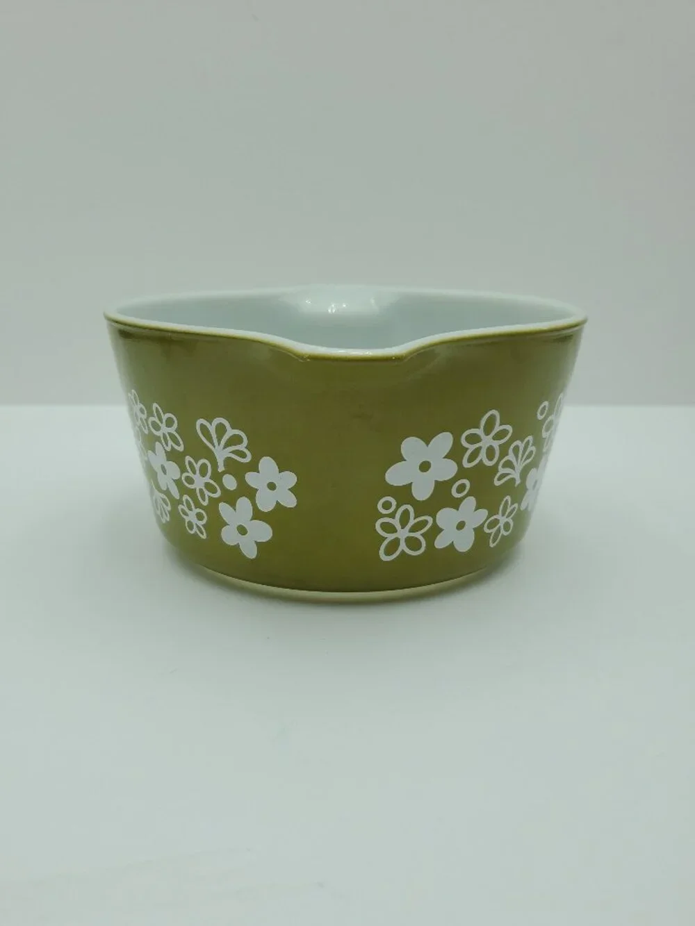 Pyrex Spring Blossom 1 Qt Round Casserole with Lid Crazy Daisy 1 Quart Baker